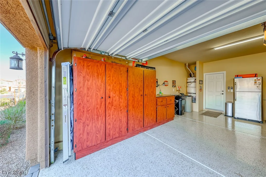 454 White Heart, Las Vegas, NV 89148