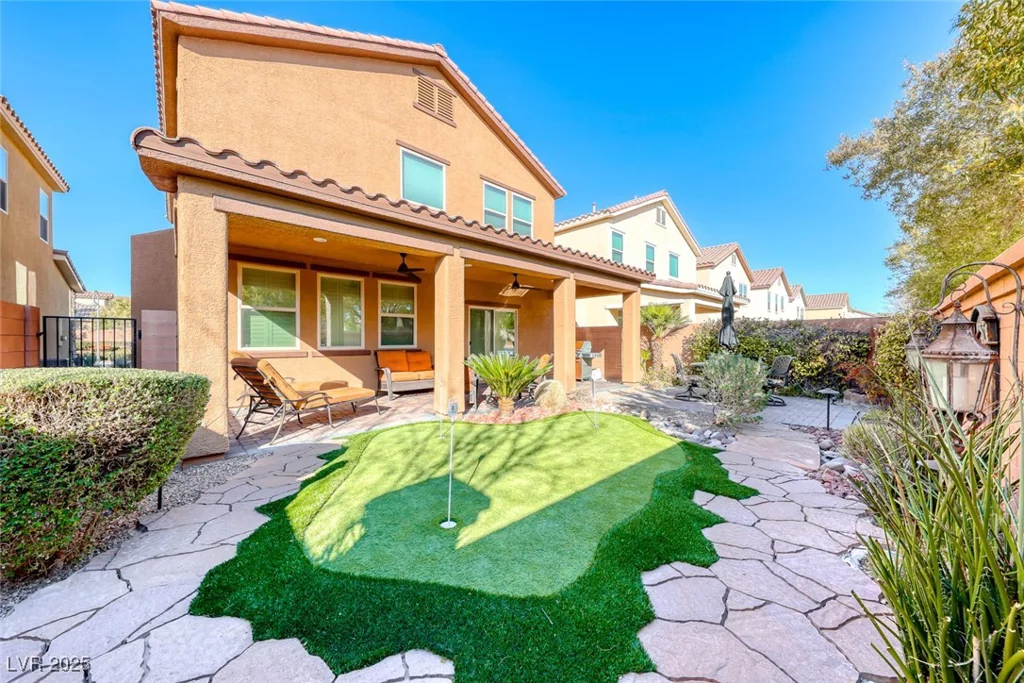 454 White Heart, Las Vegas, NV 89148