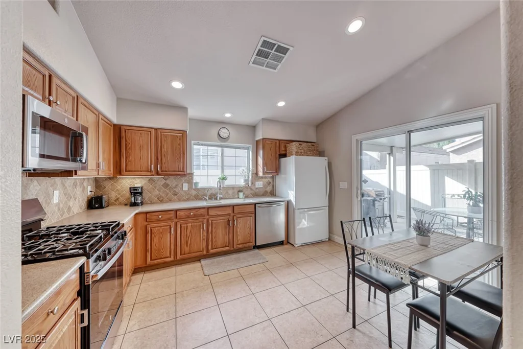 8519 Little Fox, Las Vegas, NV 89123