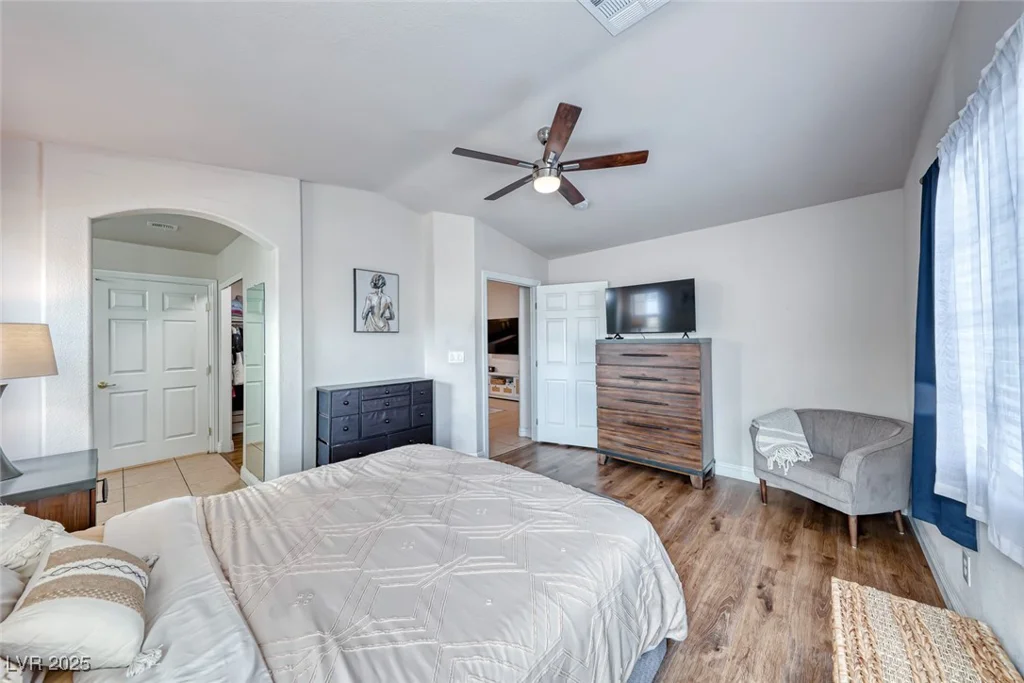 8519 Little Fox, Las Vegas, NV 89123