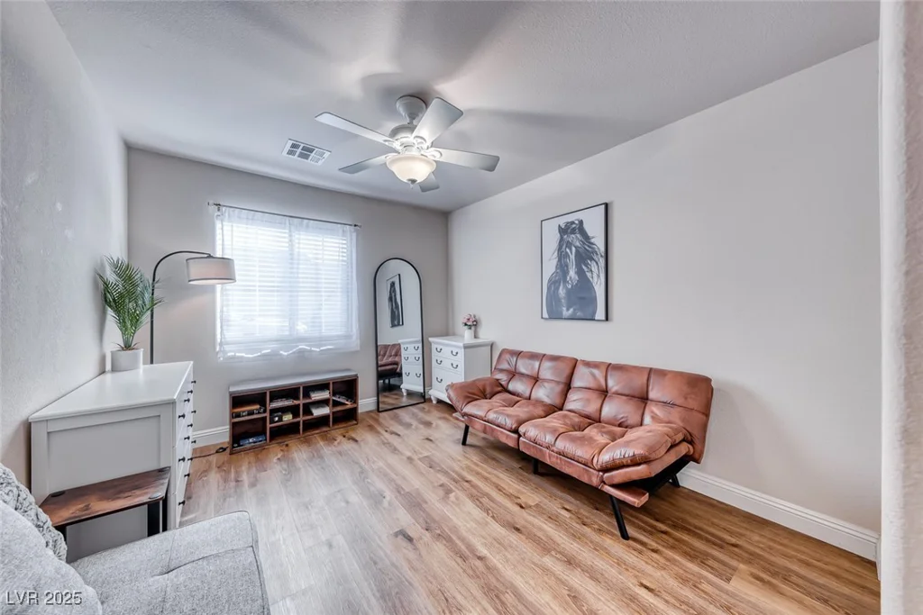 8519 Little Fox, Las Vegas, NV 89123