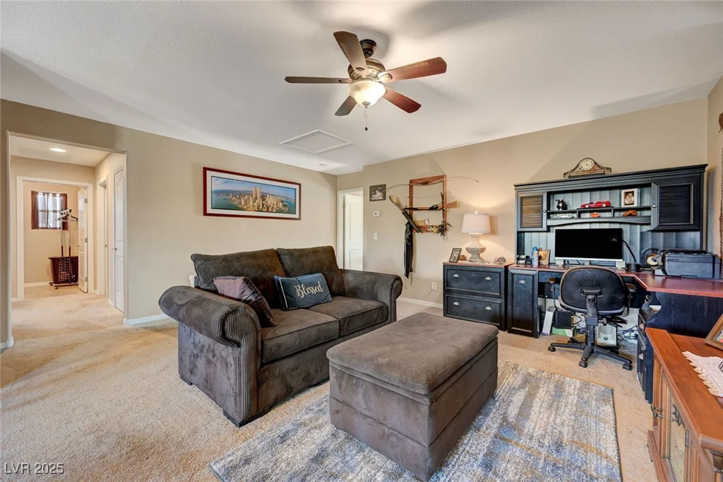 7815 Red Rock Ridge, Las Vegas, NV 89179