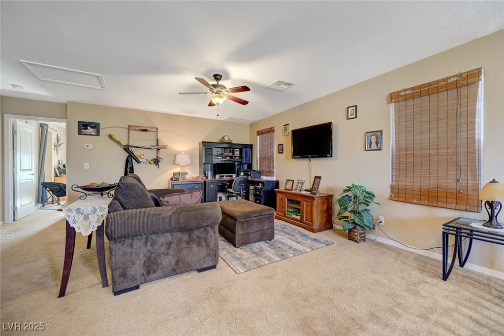 7815 Red Rock Ridge, Las Vegas, NV 89179