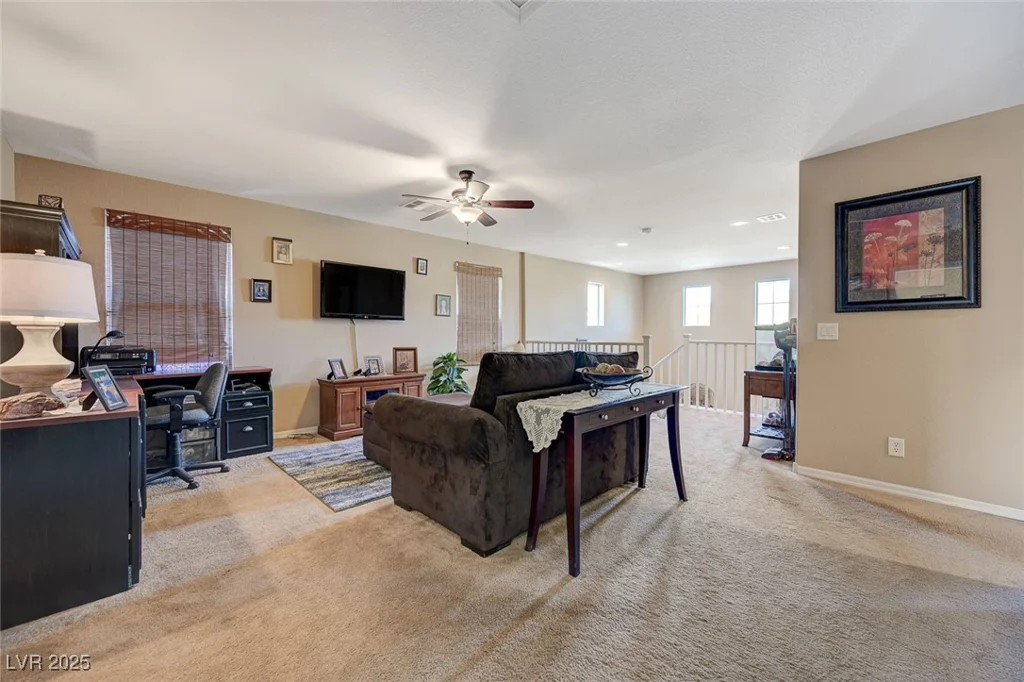 7815 Red Rock Ridge, Las Vegas, NV 89179