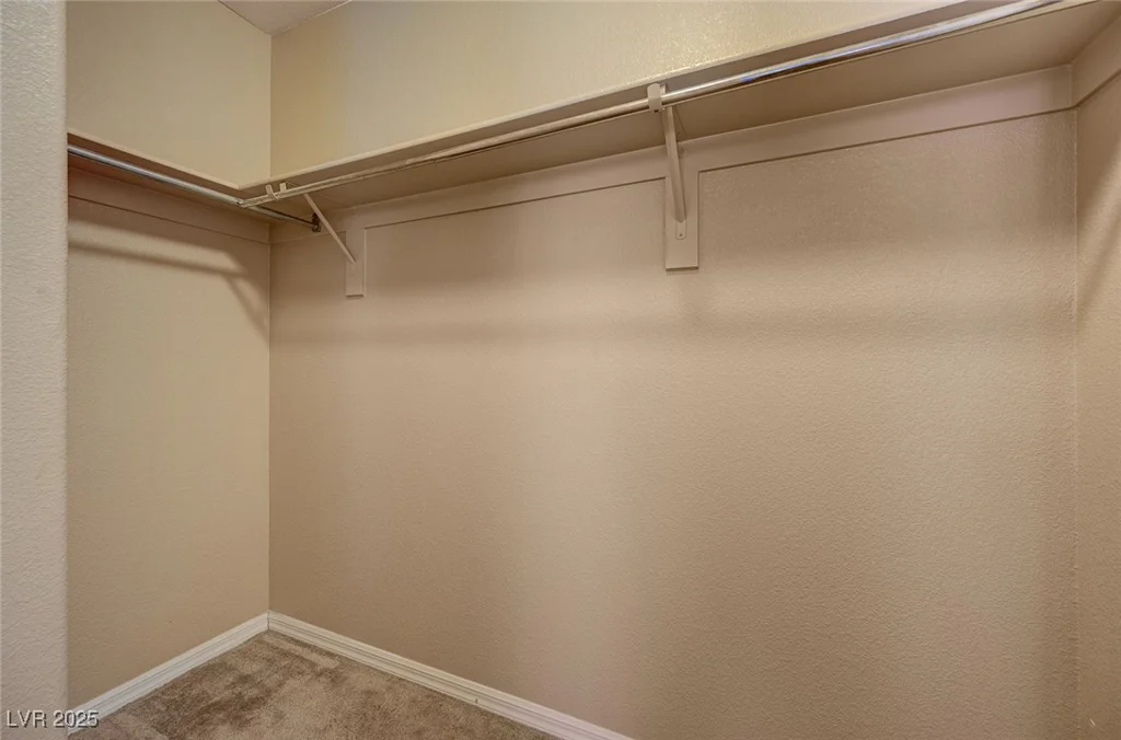 7815 Red Rock Ridge, Las Vegas, NV 89179