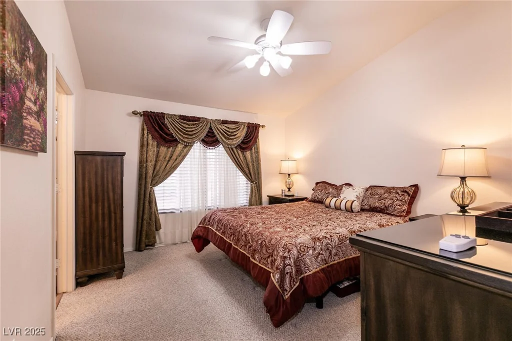 425 Golden State, Henderson, NV 89012