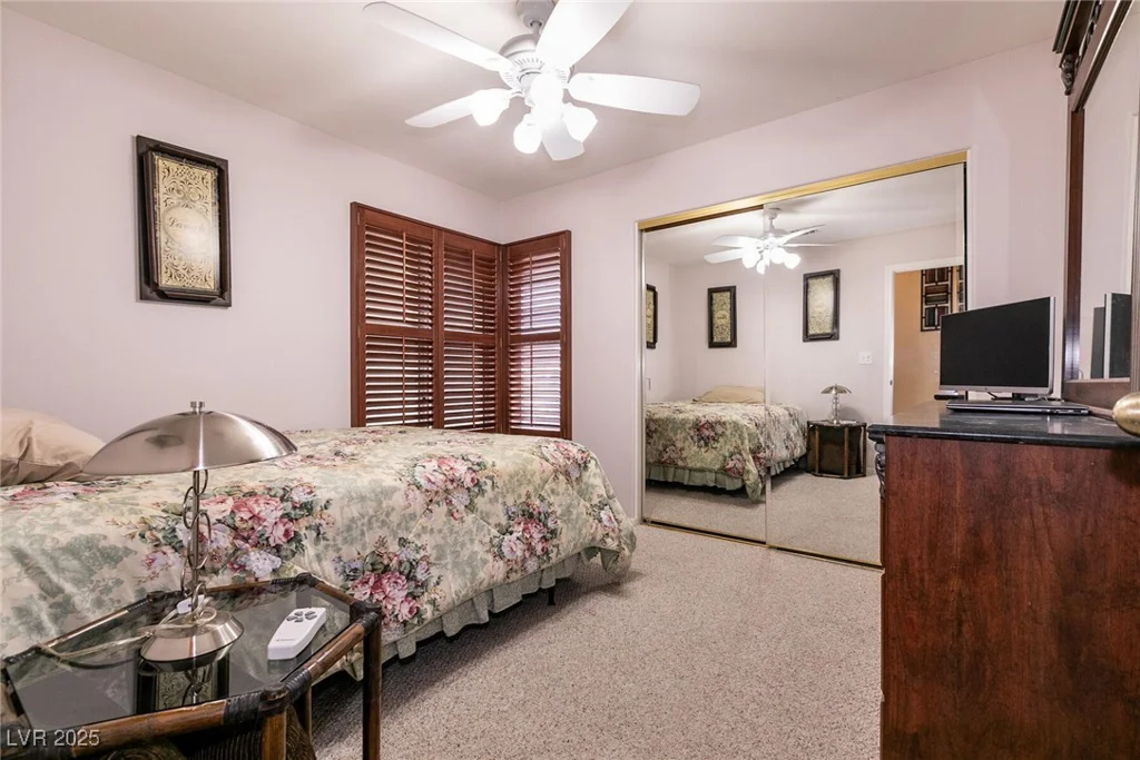 425 Golden State, Henderson, NV 89012