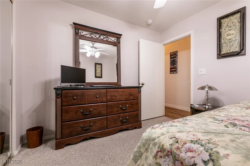 425 Golden State, Henderson, NV 89012