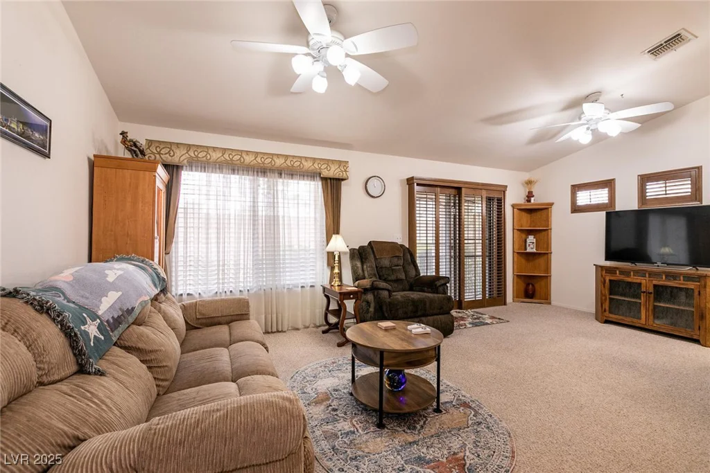 425 Golden State, Henderson, NV 89012