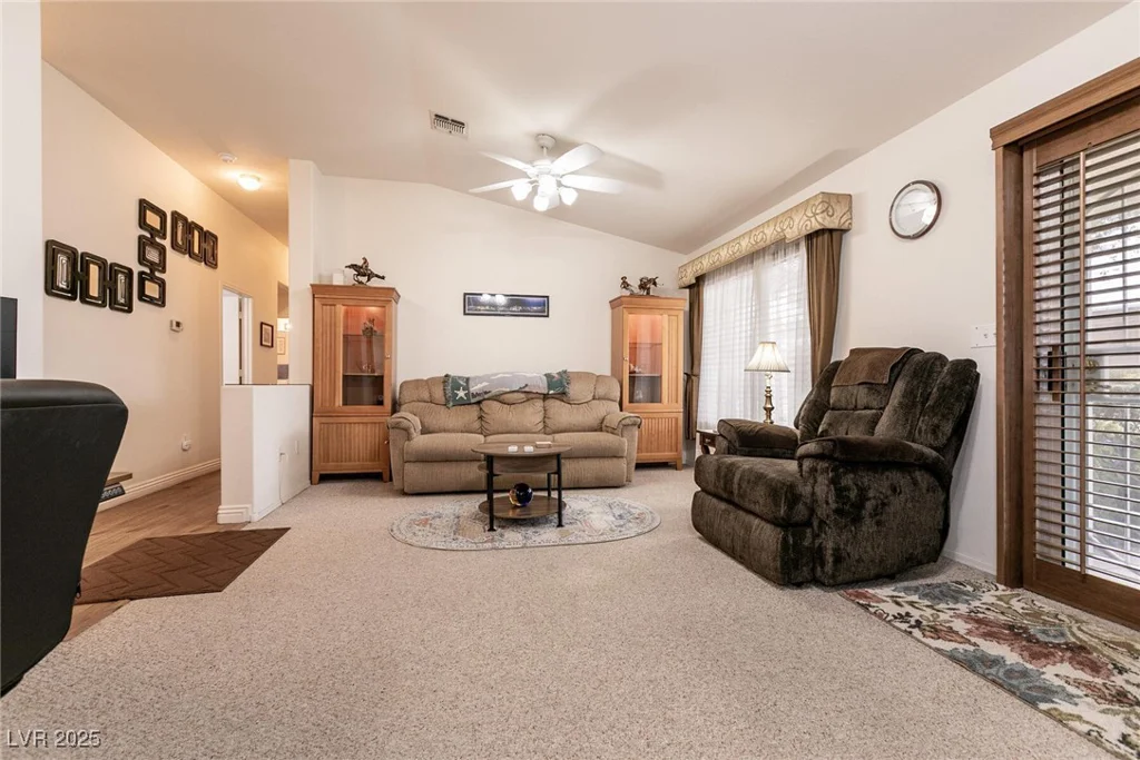 425 Golden State, Henderson, NV 89012
