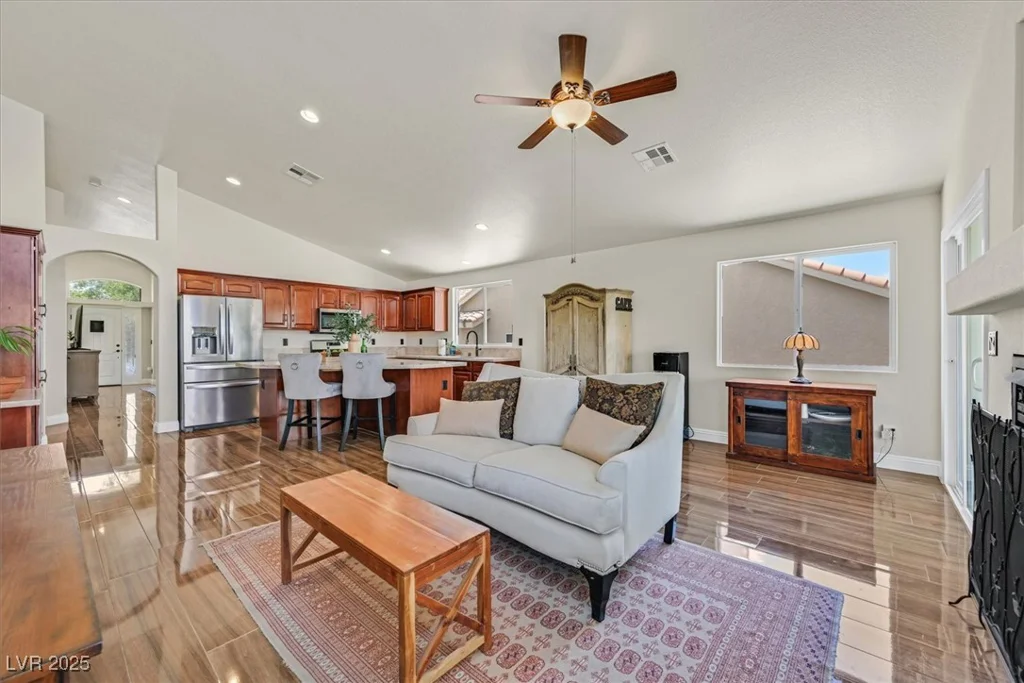 688 Quiet Stream, Henderson, NV 89052