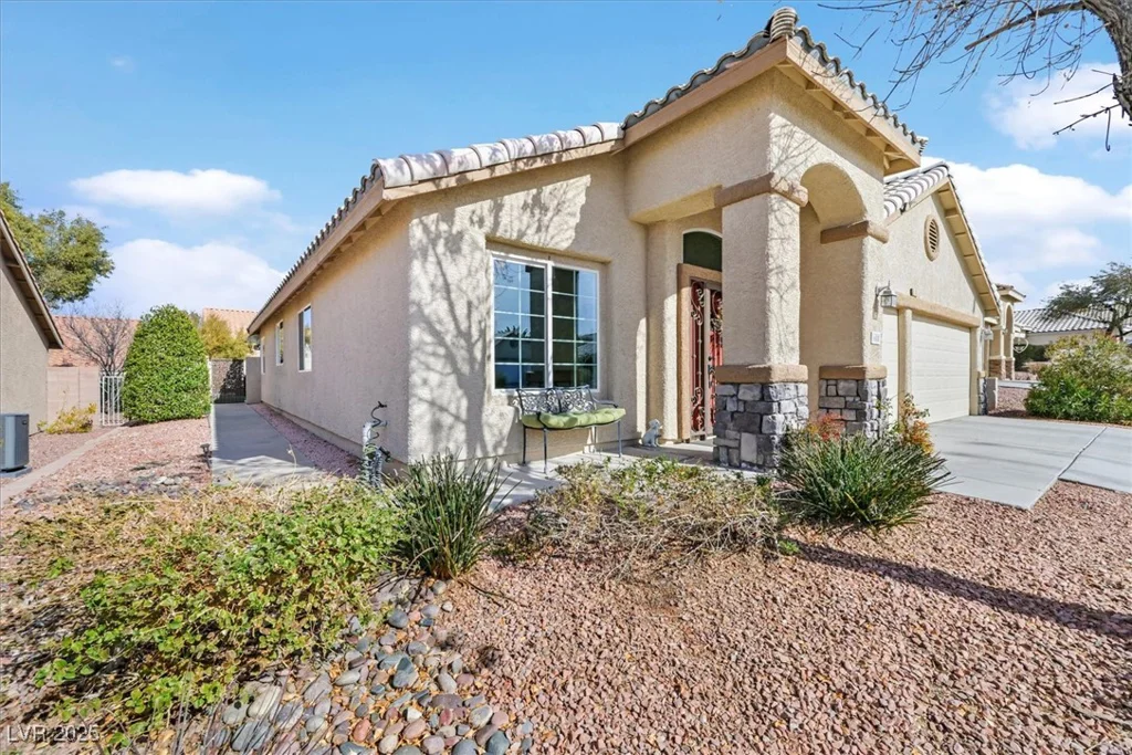 688 Quiet Stream, Henderson, NV 89052