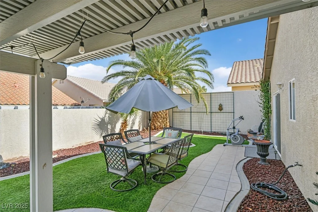 688 Quiet Stream, Henderson, NV 89052