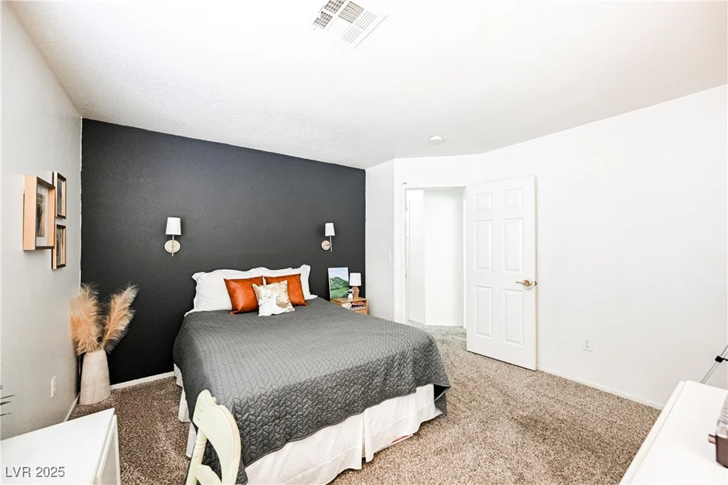 841 Glitter Glen, Las Vegas, NV 89123