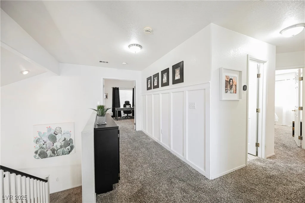 841 Glitter Glen, Las Vegas, NV 89123