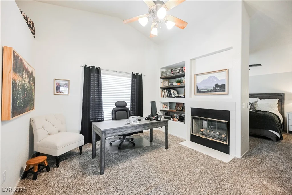 841 Glitter Glen, Las Vegas, NV 89123