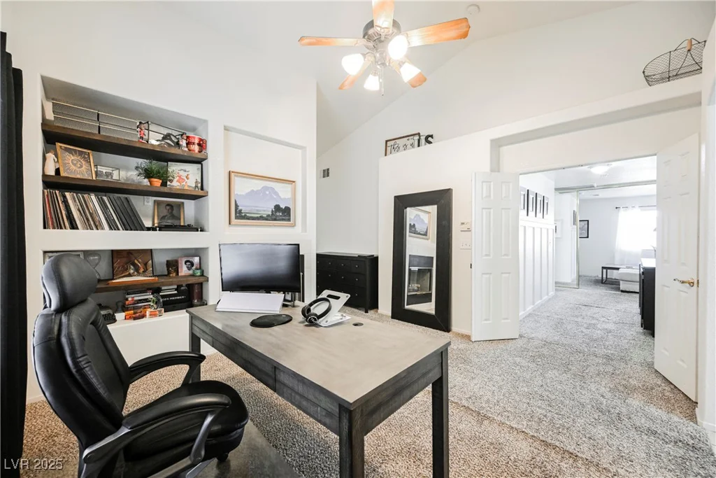 841 Glitter Glen, Las Vegas, NV 89123