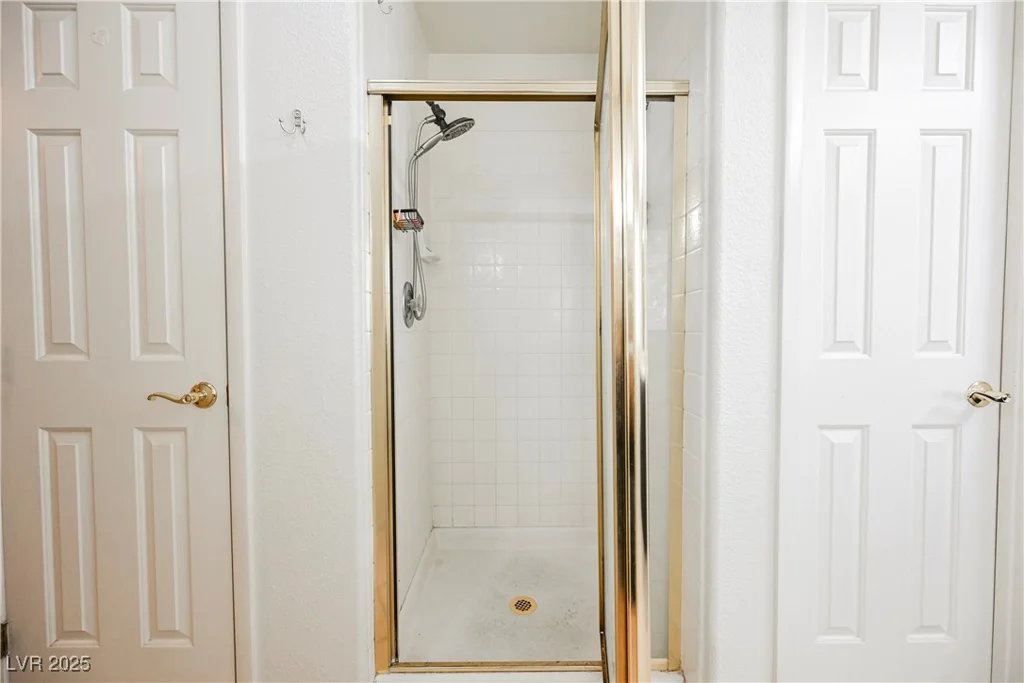 841 Glitter Glen, Las Vegas, NV 89123