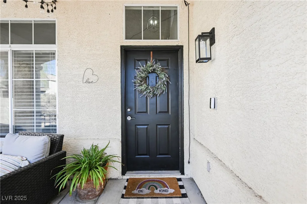 841 Glitter Glen, Las Vegas, NV 89123