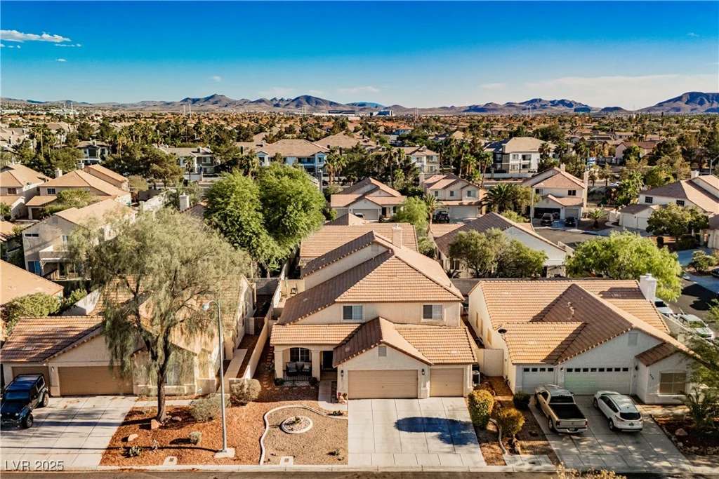 841 Glitter Glen, Las Vegas, NV 89123
