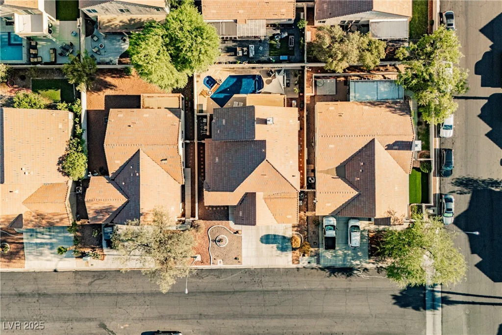 841 Glitter Glen, Las Vegas, NV 89123