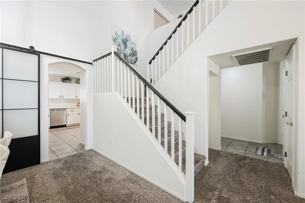 841 Glitter Glen, Las Vegas, NV 89123