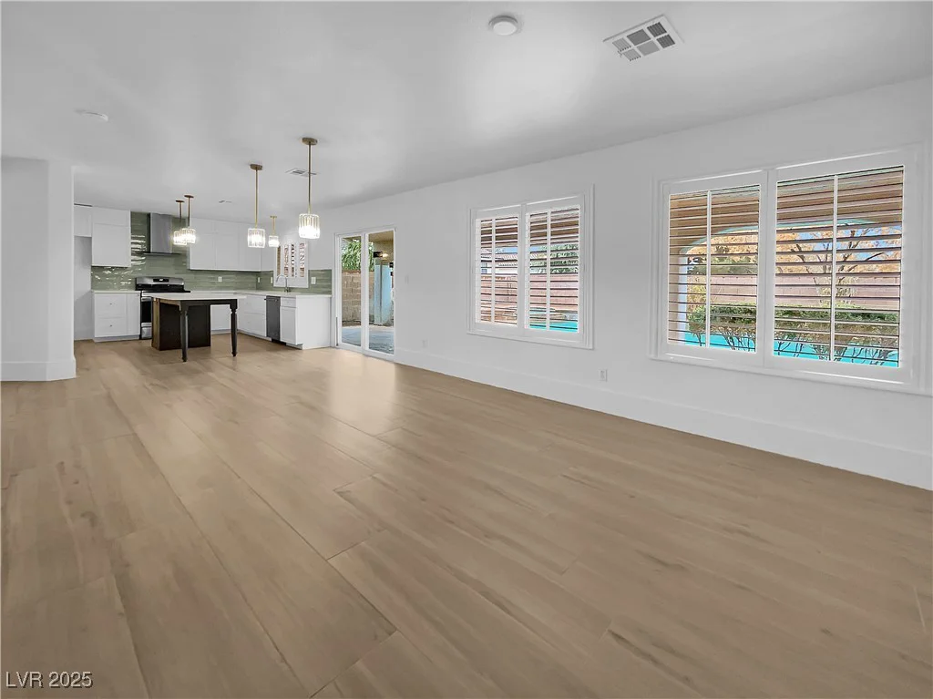324 Greenleaf Glen, Henderson, NV 89014