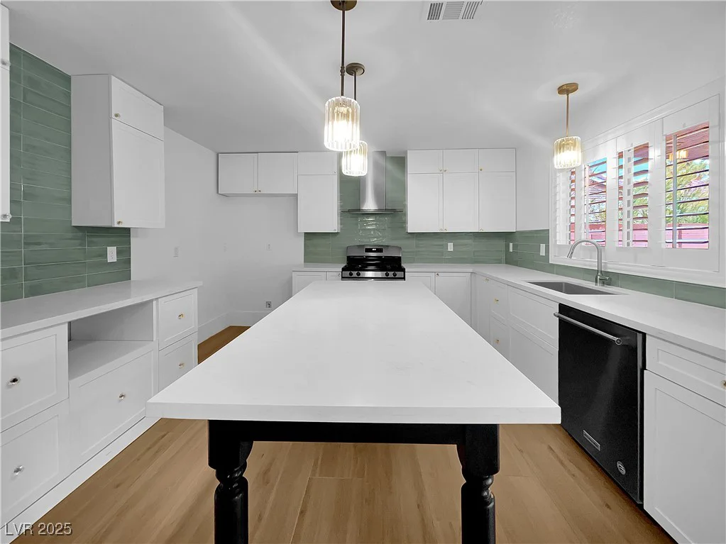 324 Greenleaf Glen, Henderson, NV 89014