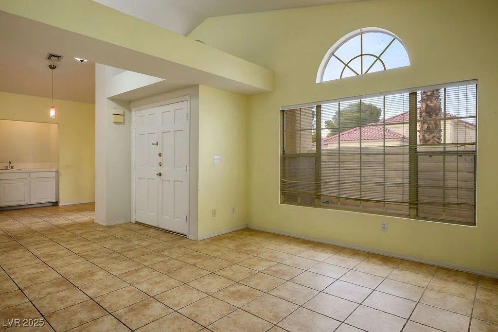726 Sea Pines, Las Vegas, NV 89107