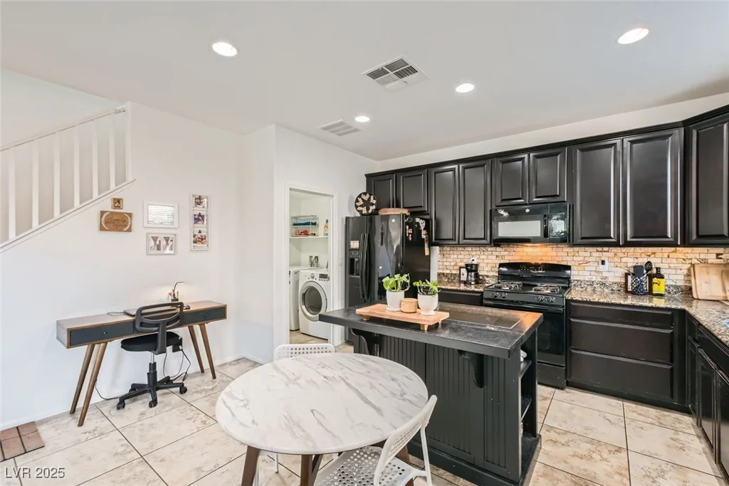 10448 Juniper Brush, Las Vegas, NV 89166