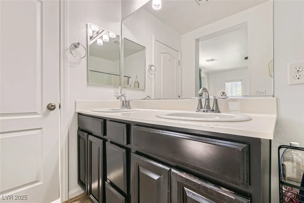 10448 Juniper Brush, Las Vegas, NV 89166