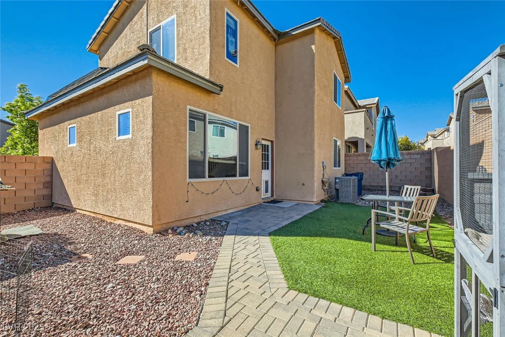 10448 Juniper Brush, Las Vegas, NV 89166