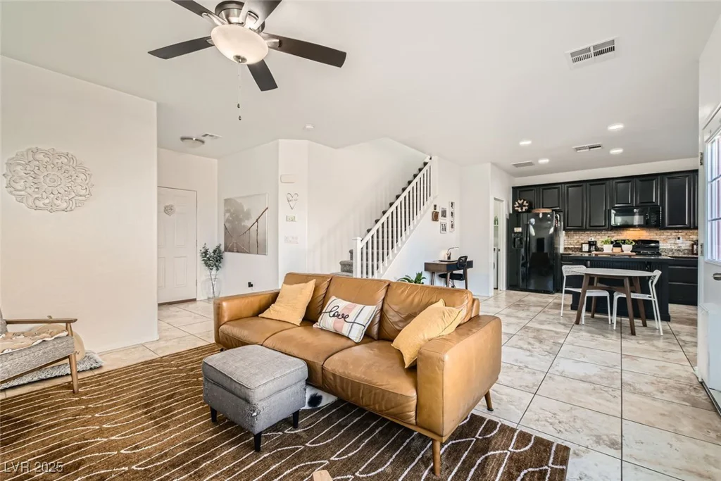10448 Juniper Brush, Las Vegas, NV 89166