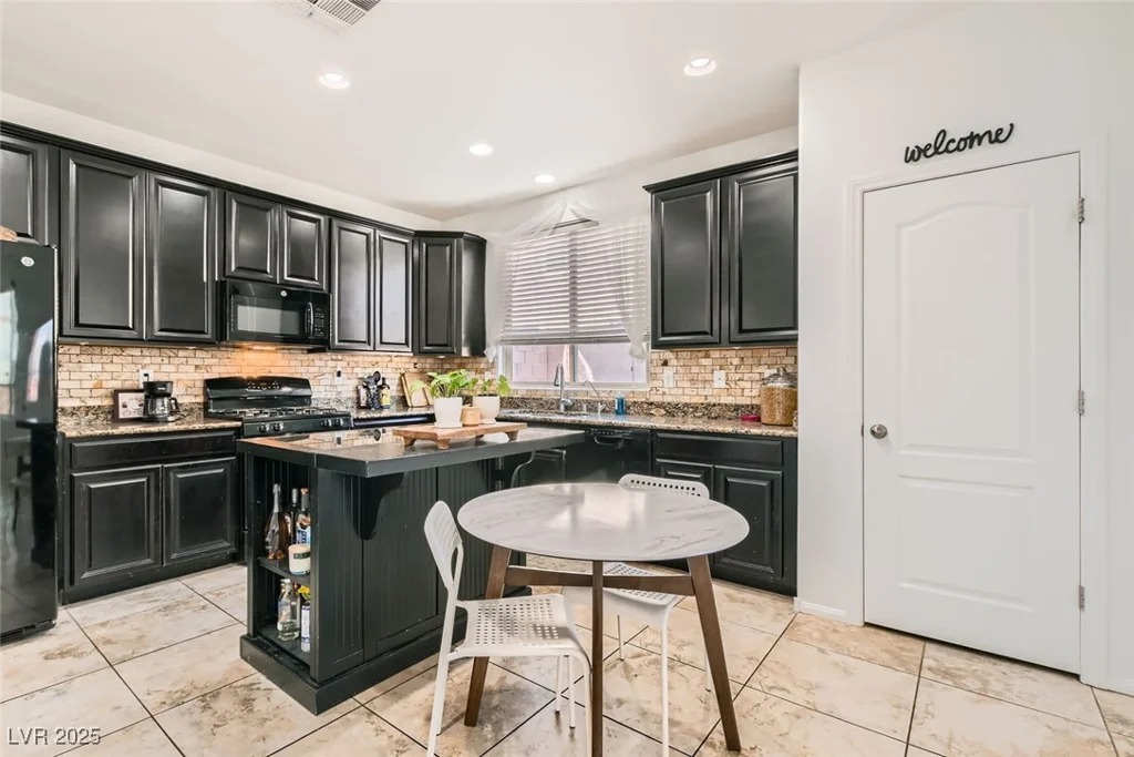10448 Juniper Brush, Las Vegas, NV 89166