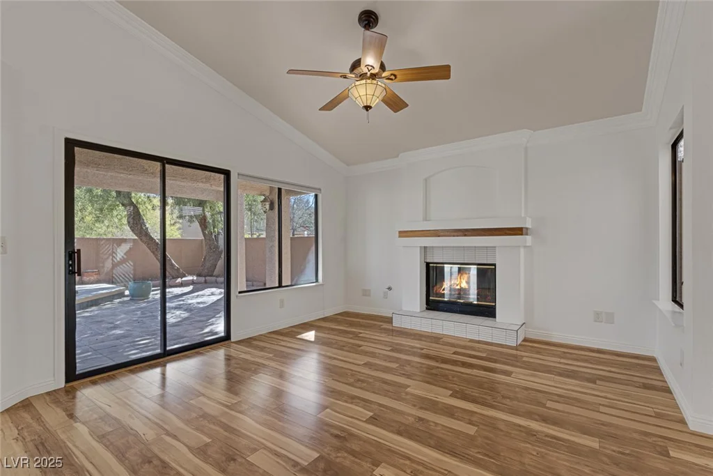 5232 Crooked River, Las Vegas, NV 89149