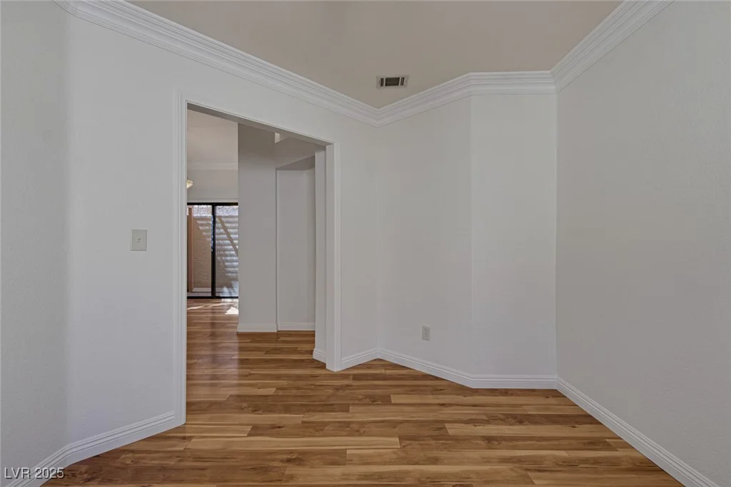 5232 Crooked River, Las Vegas, NV 89149