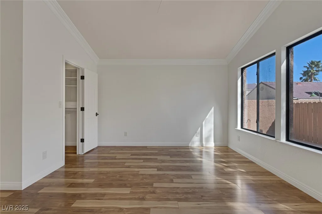 5232 Crooked River, Las Vegas, NV 89149