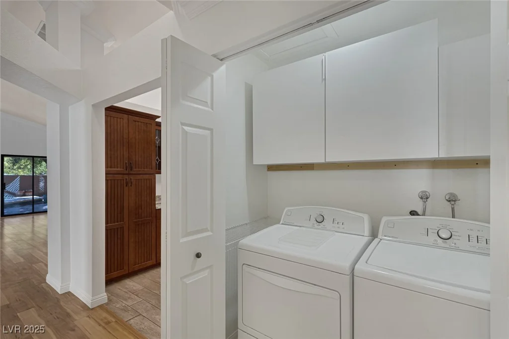 5232 Crooked River, Las Vegas, NV 89149