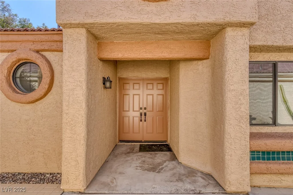 5232 Crooked River, Las Vegas, NV 89149