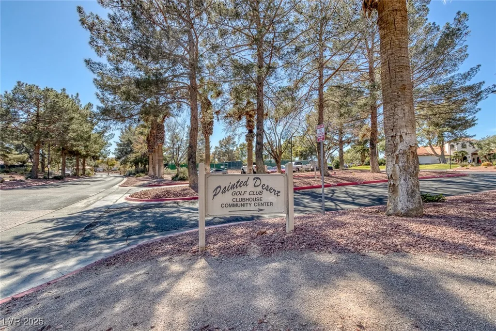 5232 Crooked River, Las Vegas, NV 89149