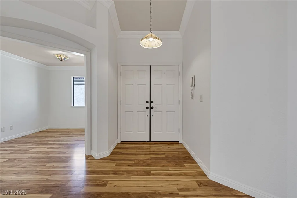 5232 Crooked River, Las Vegas, NV 89149