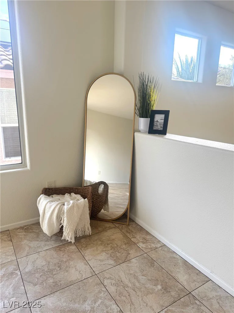 11057 Desert Dove, Las Vegas, NV 89144