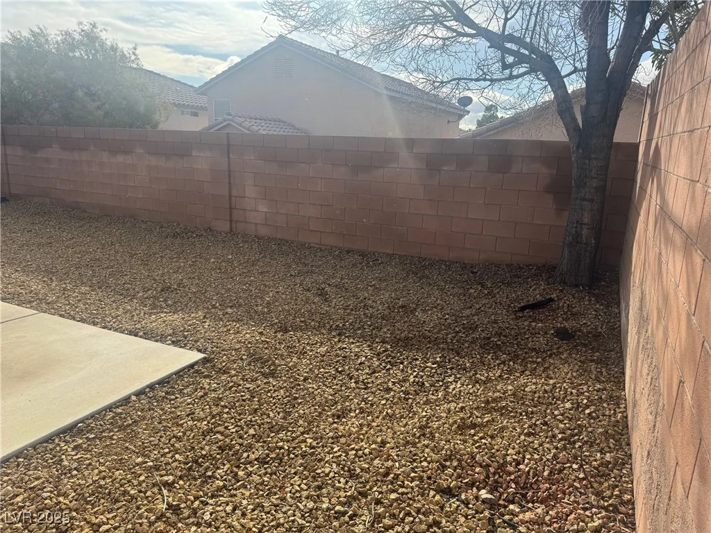 11057 Desert Dove, Las Vegas, NV 89144