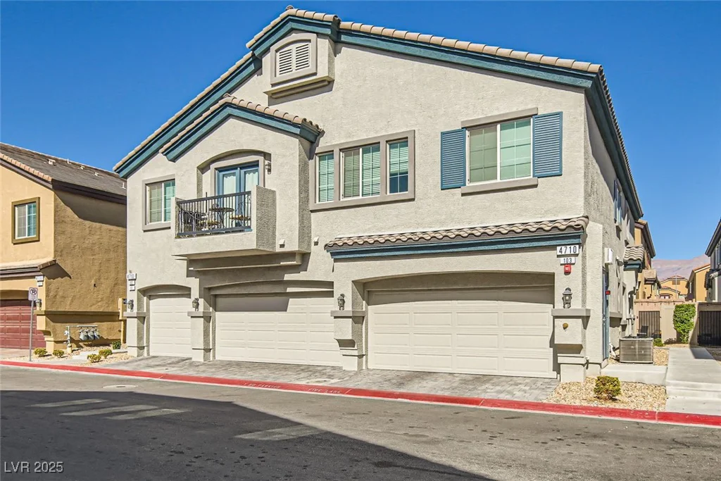 4710 Ridgeley, North Las Vegas, NV 89084