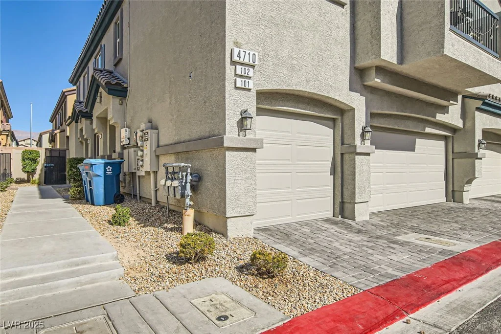 4710 Ridgeley, North Las Vegas, NV 89084