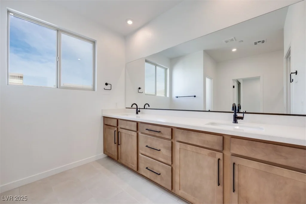 11940 Vector Ray, Las Vegas, NV 89138