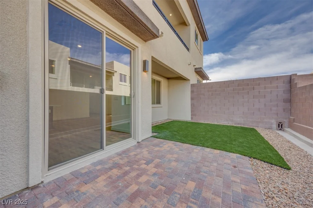 11940 Vector Ray, Las Vegas, NV 89138