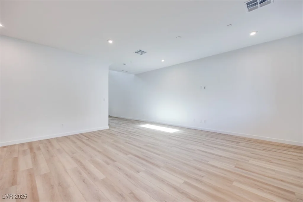 11940 Vector Ray, Las Vegas, NV 89138