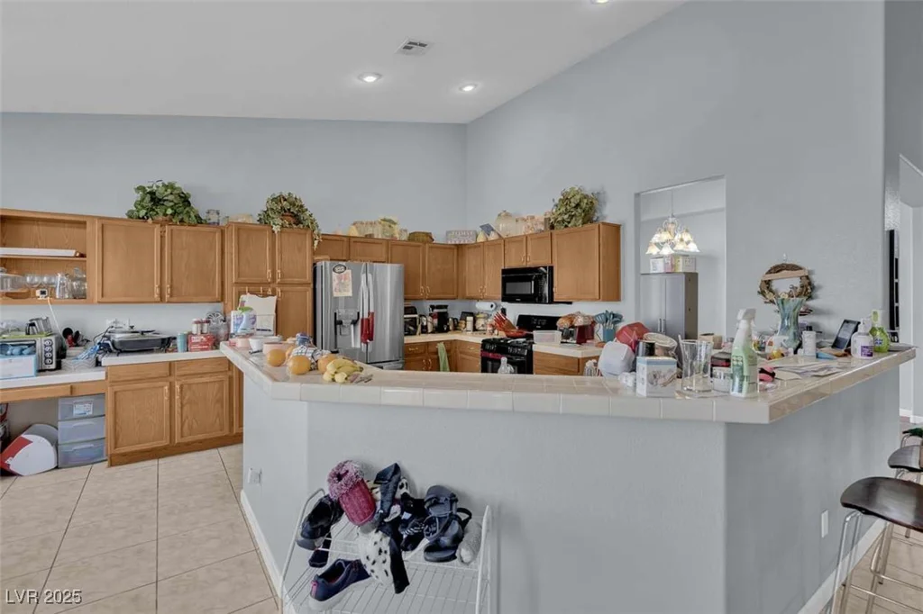 5600 Blue Peak, Las Vegas, NV 89131