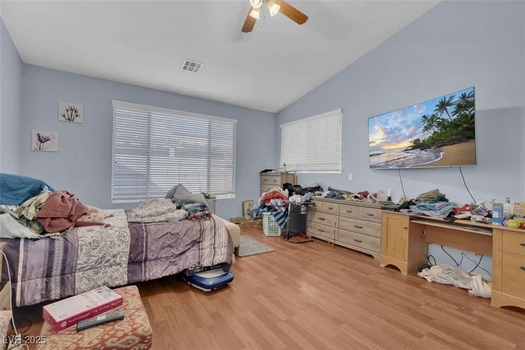 5600 Blue Peak, Las Vegas, NV 89131